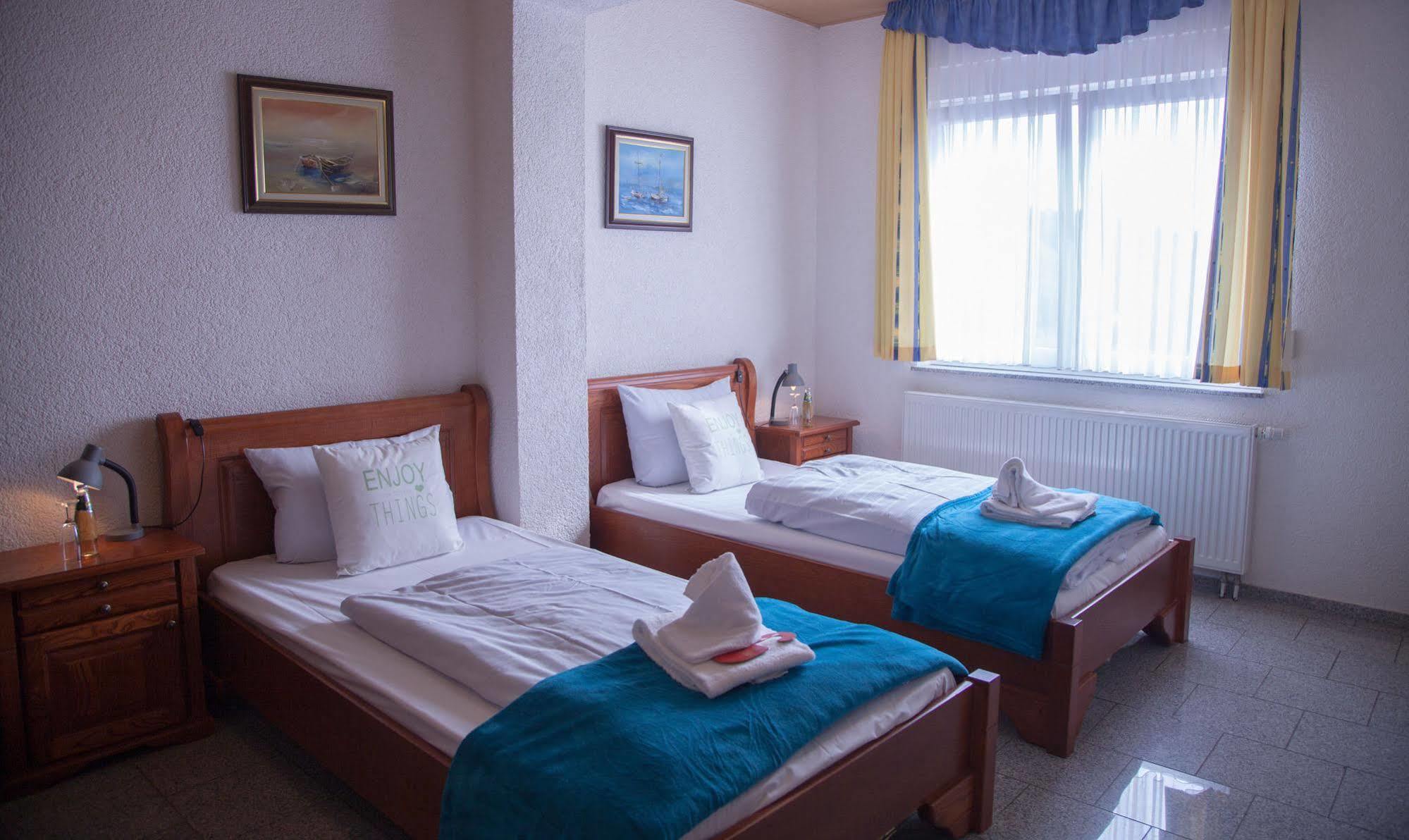 Hotel Atlantis Ramstein-Miesenbach Luaran gambar